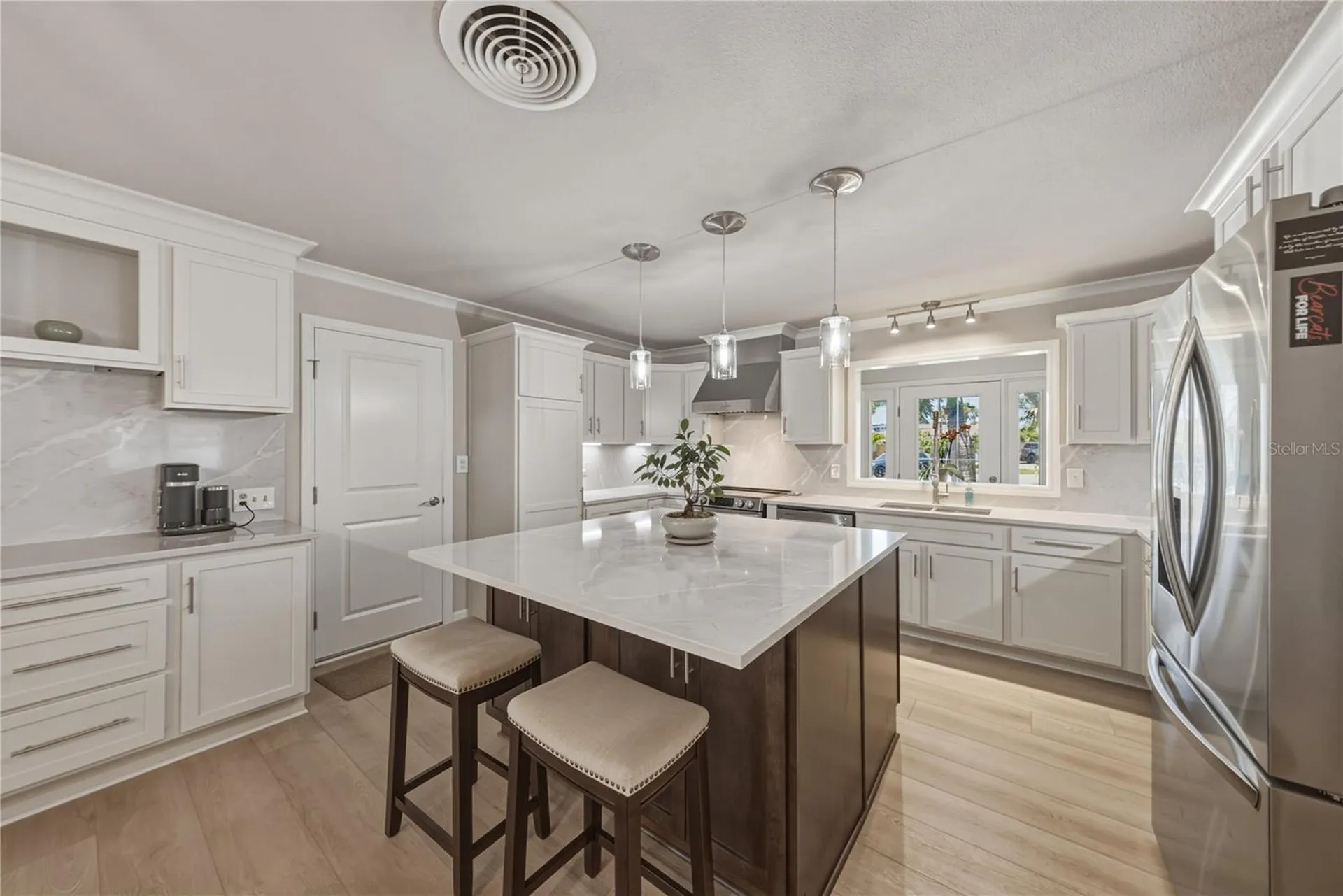 6717 Cardinal Drive S St Petersburg FL 33707