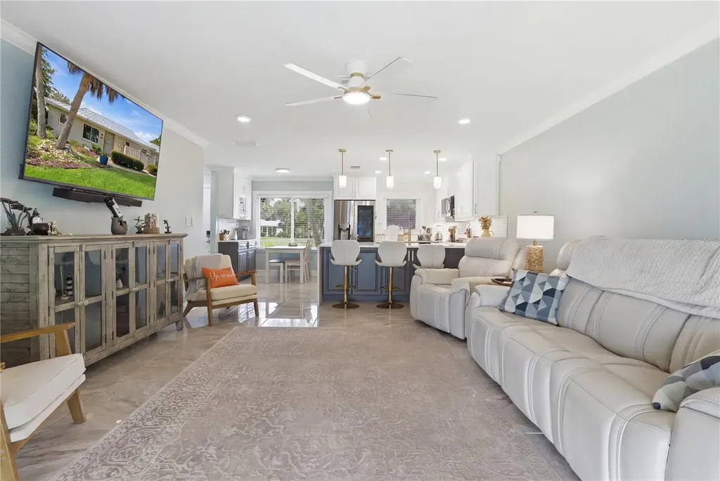 11628 W Bayshore Drive Crystal River FL 34429