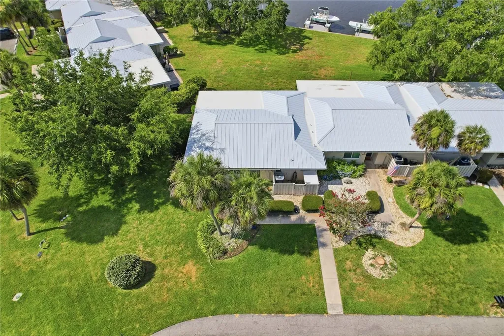 11628 W Bayshore Drive Crystal River FL 34429