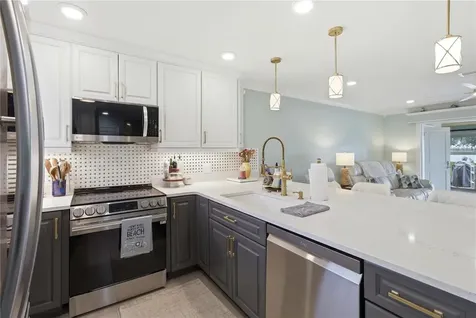 11628 W Bayshore Drive Crystal River FL 34429