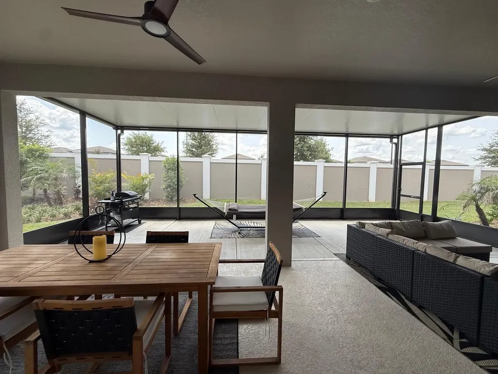 11122 Rustic Timber Loop San Antonio FL 33576