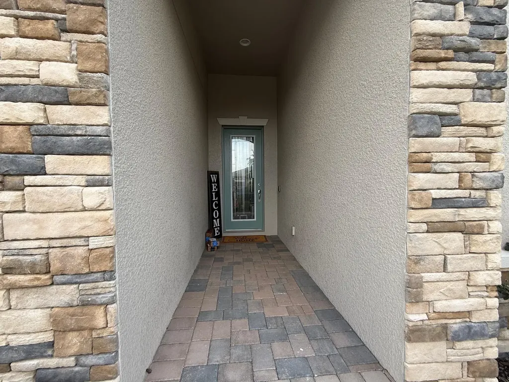 11122 Rustic Timber Loop San Antonio FL 33576