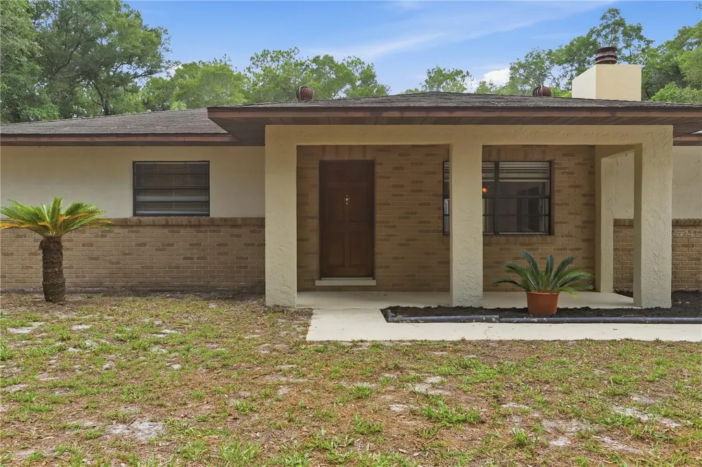3800 Willow Avenue Deland FL 32720