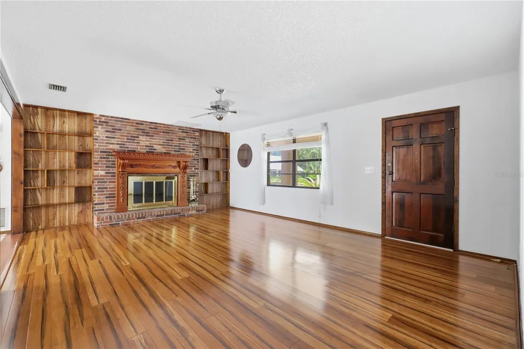 3800 Willow Avenue Deland FL 32720