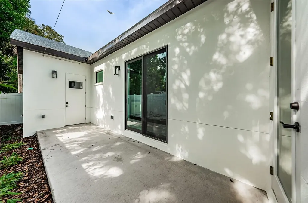 5972 Central Avenue New Port Richey FL 34653