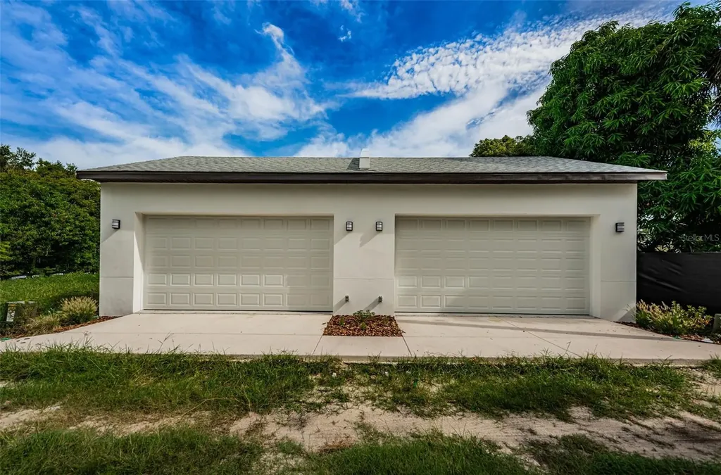 5972 Central Avenue New Port Richey FL 34653