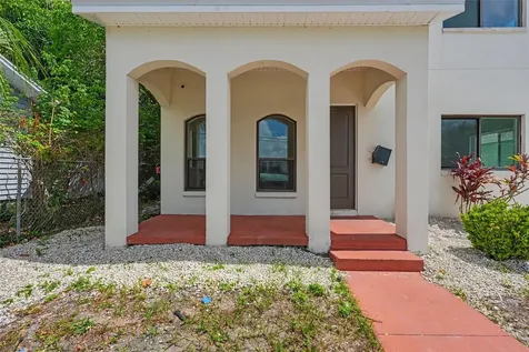 1018 7th Avenue S St Petersburg FL 33705