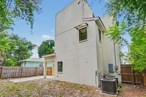 1018 7th Avenue S St Petersburg FL 33705