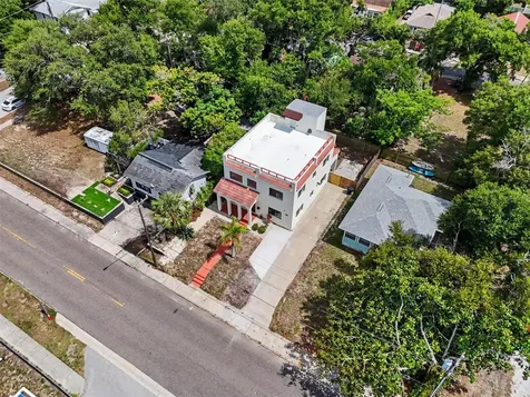 1018 7th Avenue S St Petersburg FL 33705