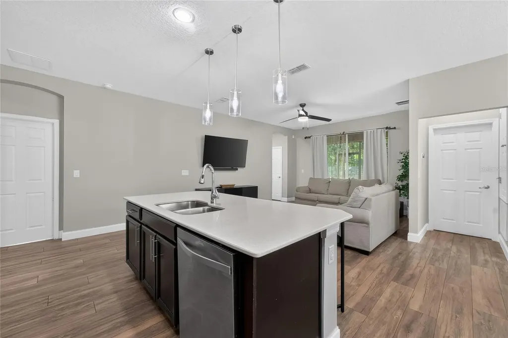 908 Marisa Lane Kissimmee FL 34744