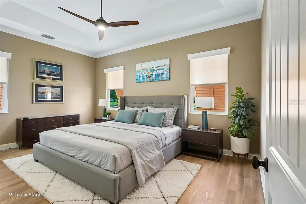 1212 Fiesta Key Circle Lady Lake FL 32159