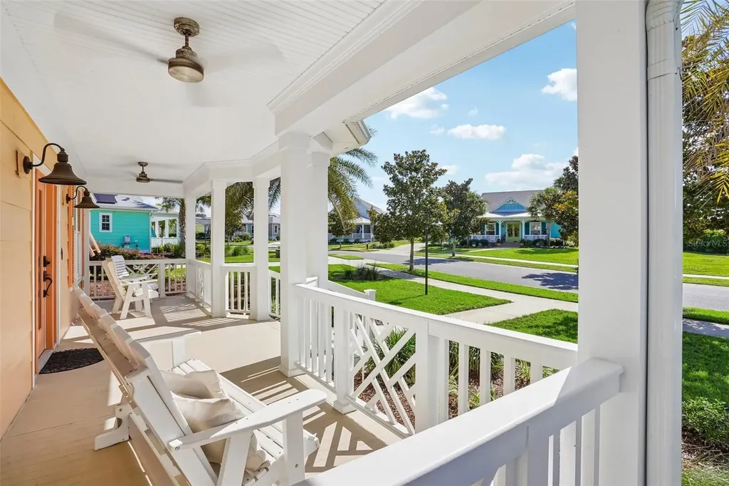 1212 Fiesta Key Circle Lady Lake FL 32159
