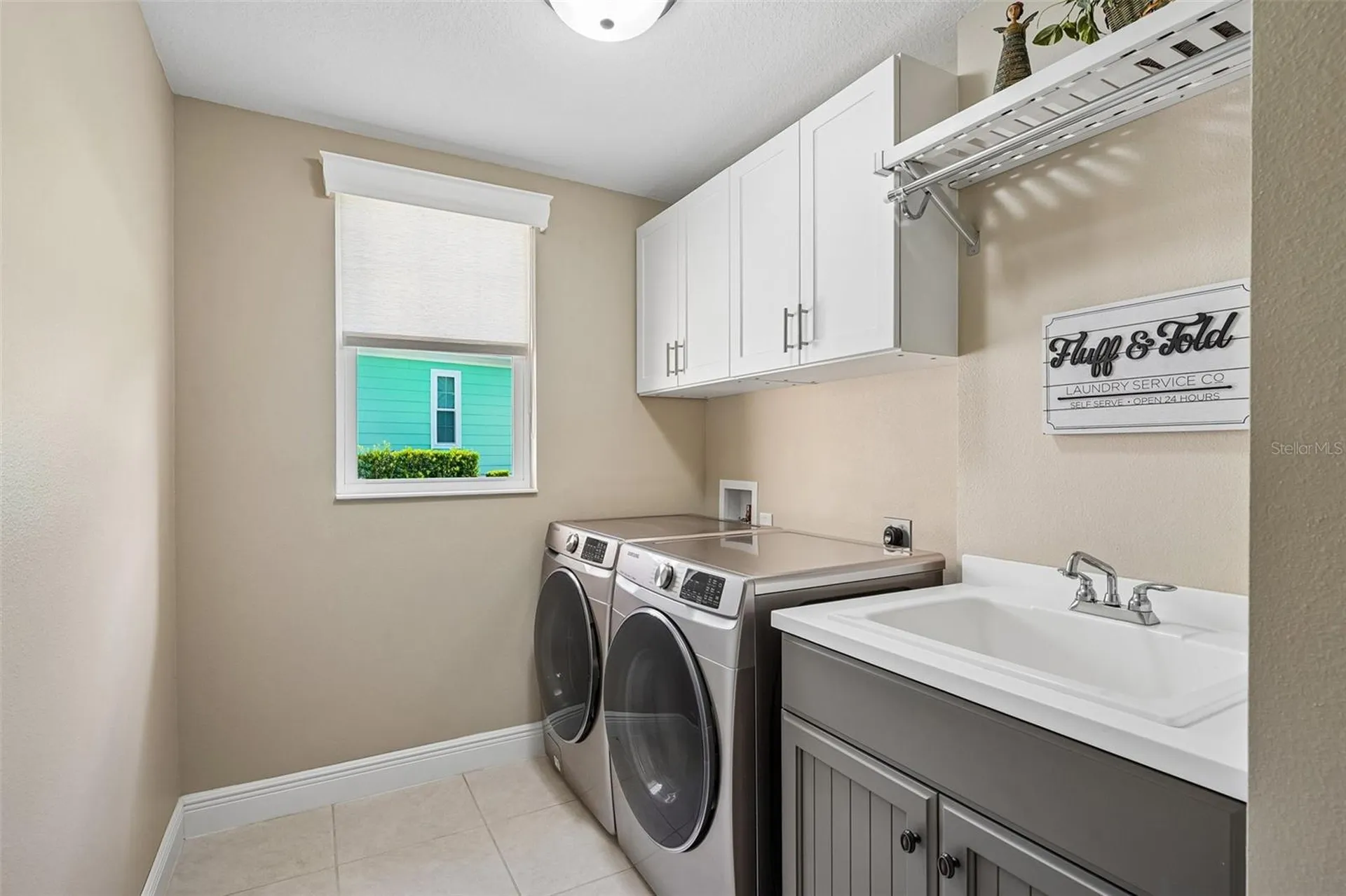 1212 Fiesta Key Circle Lady Lake FL 32159