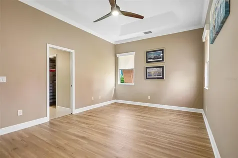 1212 Fiesta Key Circle Lady Lake FL 32159