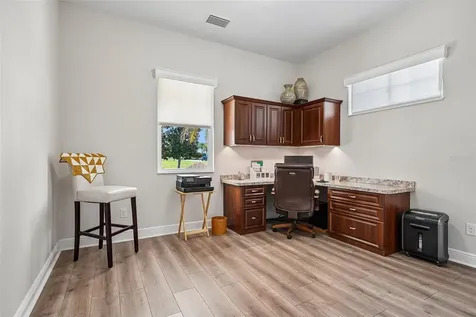1212 Fiesta Key Circle Lady Lake FL 32159