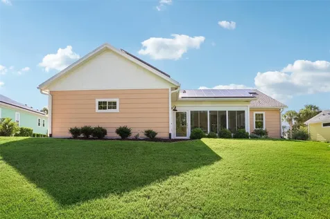 1212 Fiesta Key Circle Lady Lake FL 32159