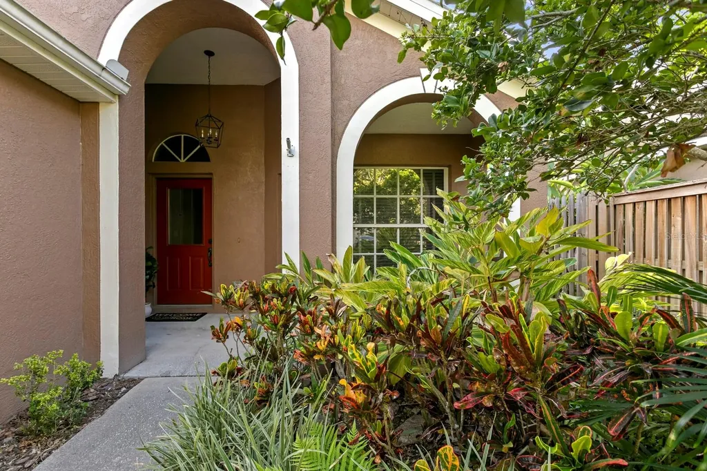 10238 Woodford Bridge Street Tampa FL 33626