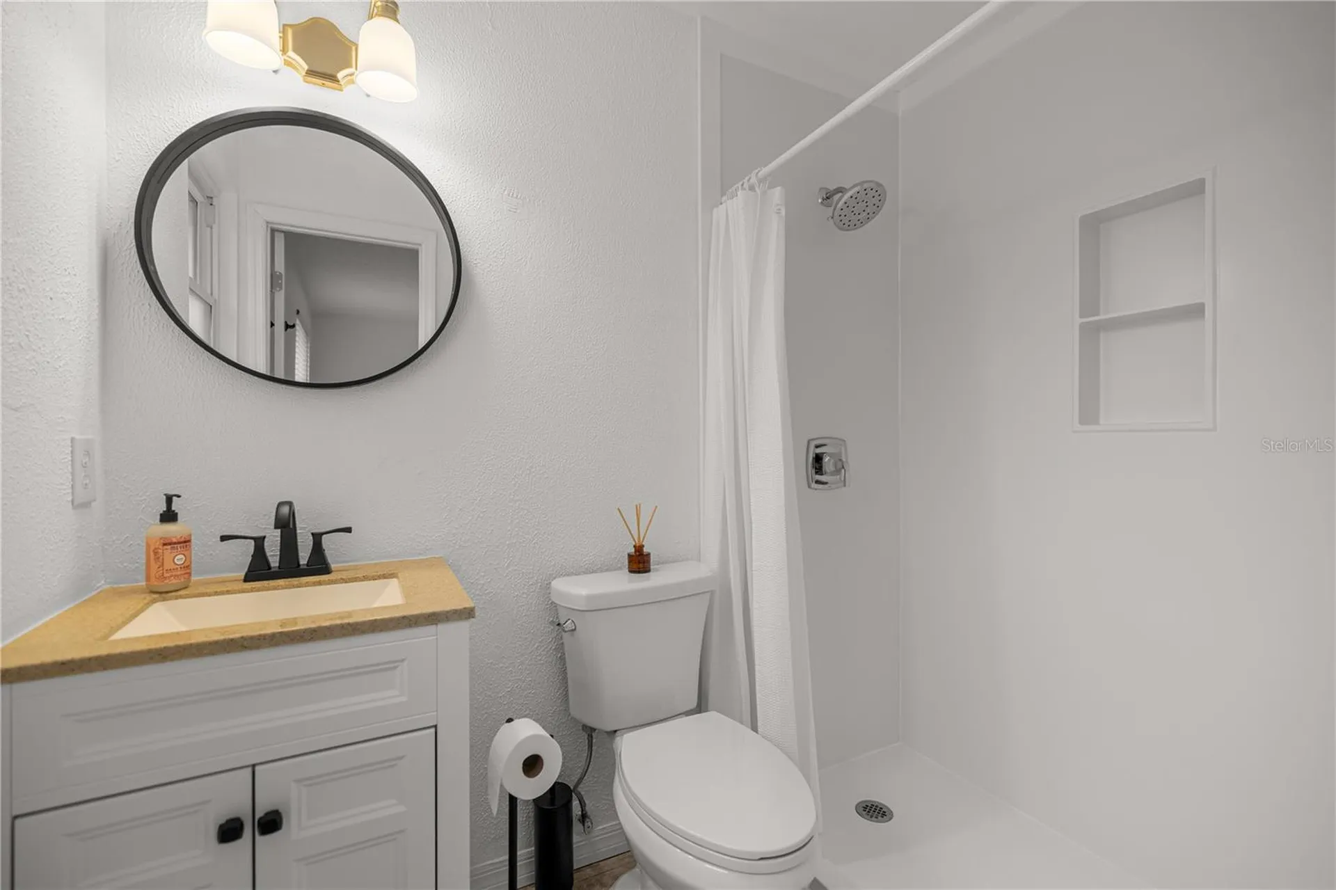 2534 NW 51st Place Gainesville FL 32605