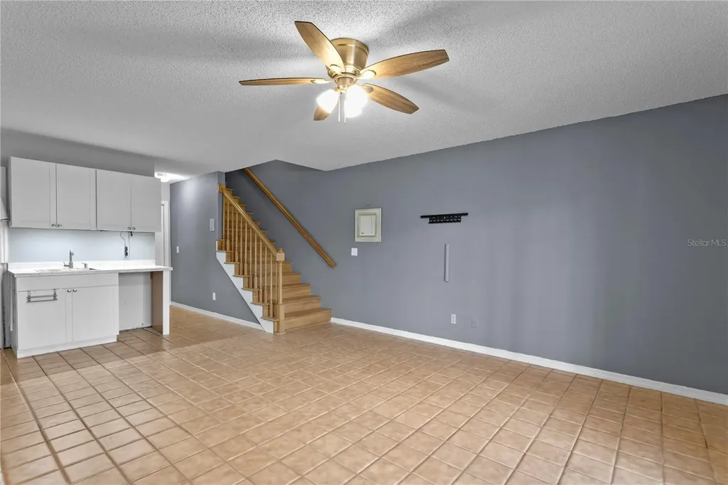 9564 Tara Cay Court Seminole FL 33776