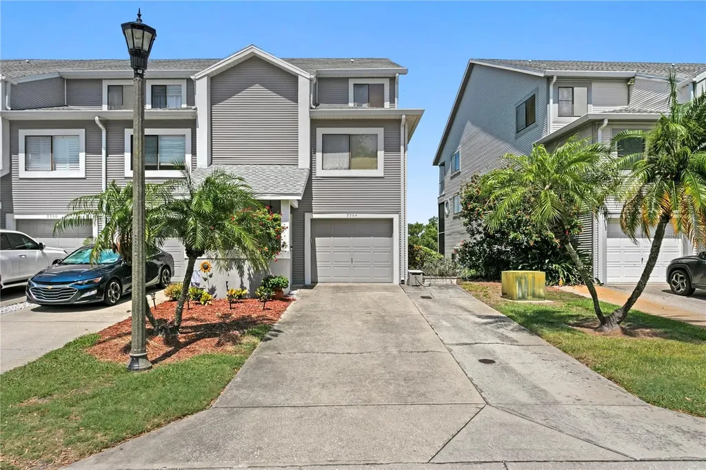 9564 Tara Cay Court Seminole FL 33776