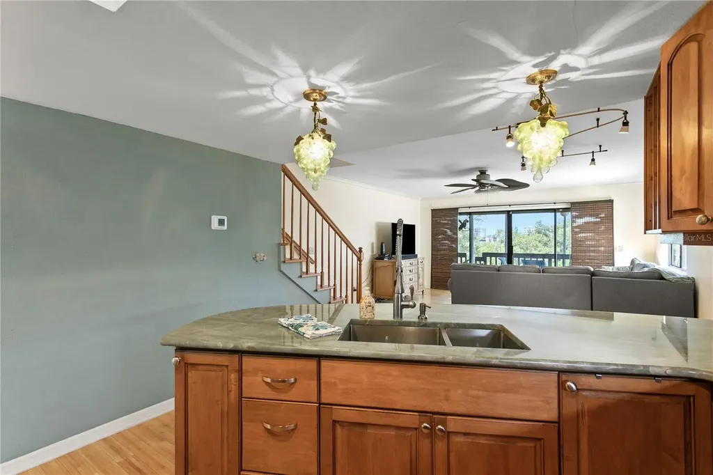 9564 Tara Cay Court Seminole FL 33776