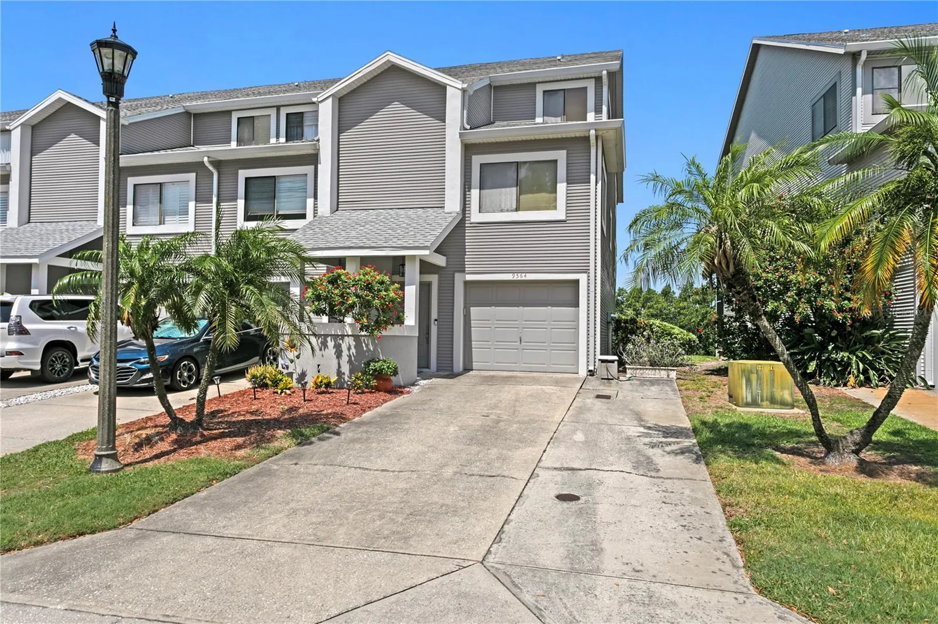 9564 Tara Cay Court Seminole FL 33776