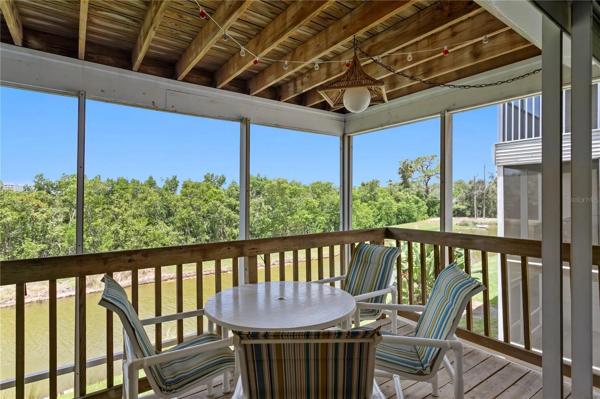 9564 Tara Cay Court Seminole FL 33776
