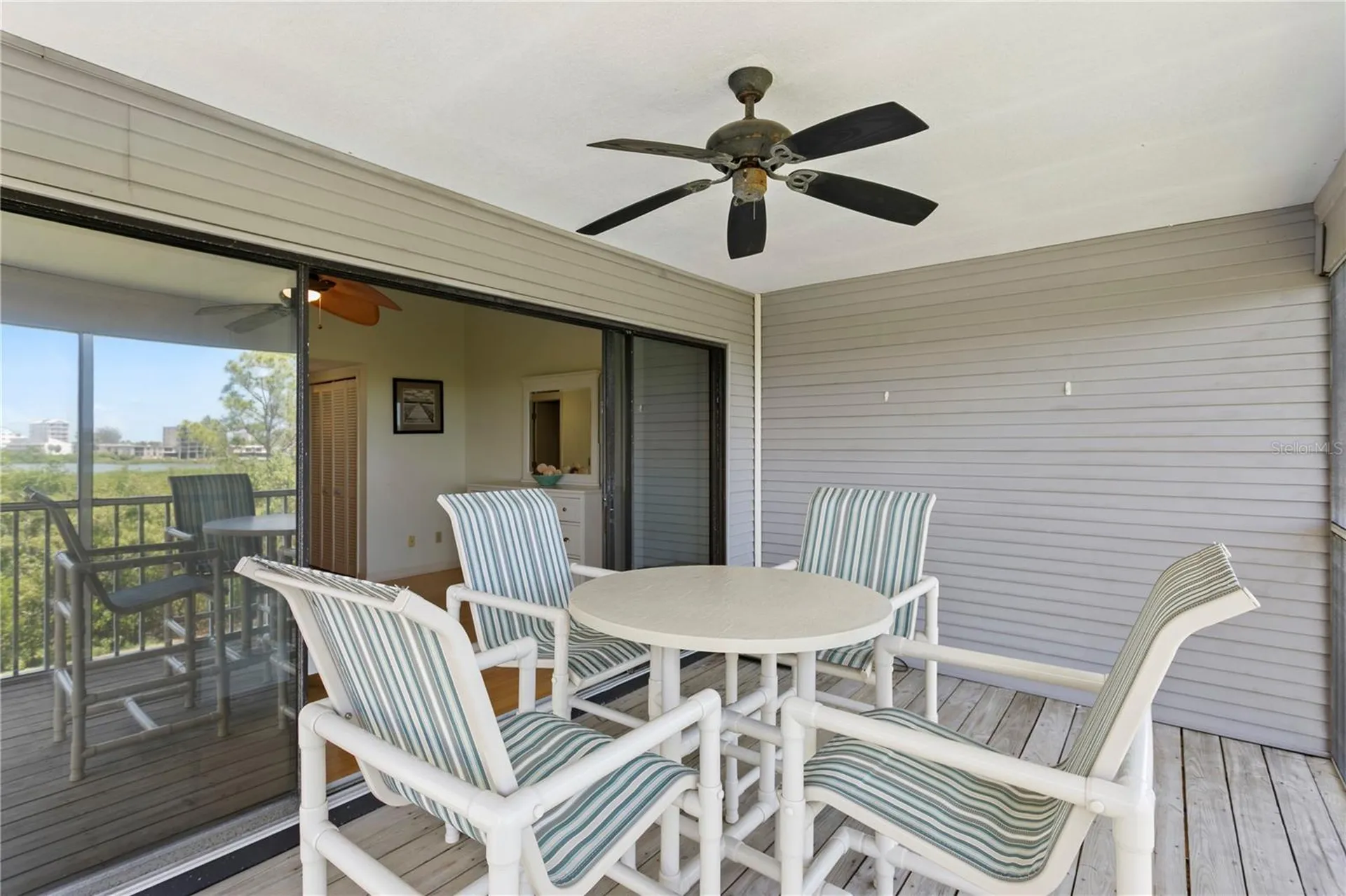 9564 Tara Cay Court Seminole FL 33776