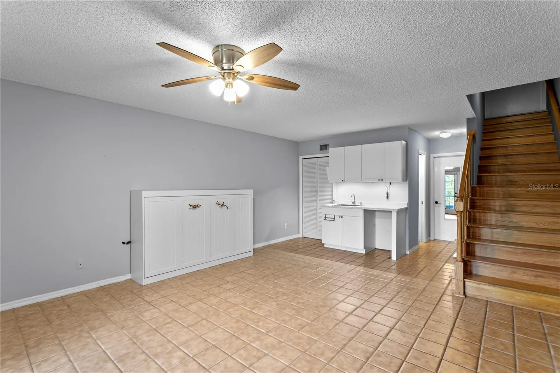 9564 Tara Cay Court Seminole FL 33776