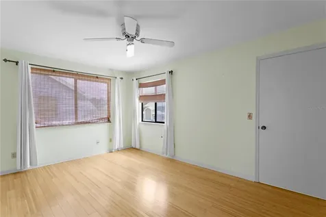 9564 Tara Cay Court Seminole FL 33776