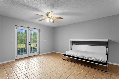 9564 Tara Cay Court Seminole FL 33776