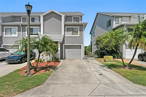 9564 Tara Cay Court Seminole FL 33776