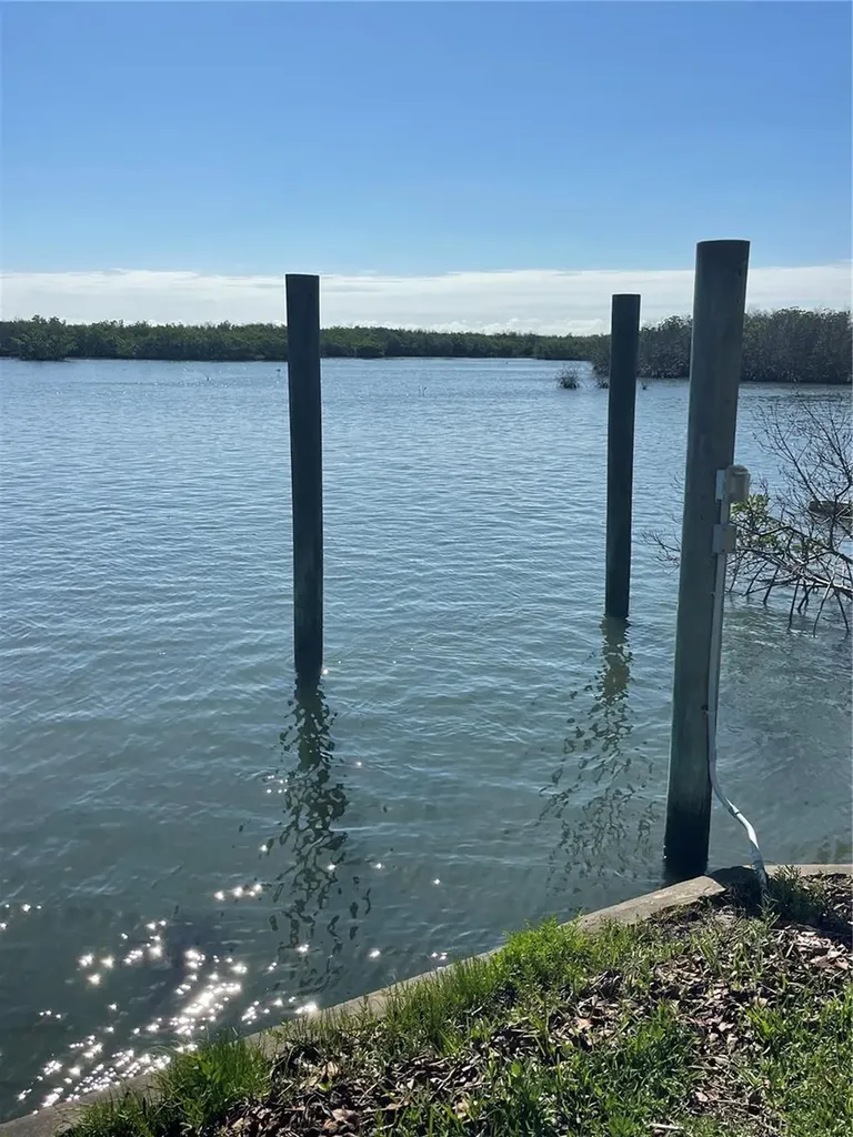 5242 Riverside Drive Port Orange FL 32127