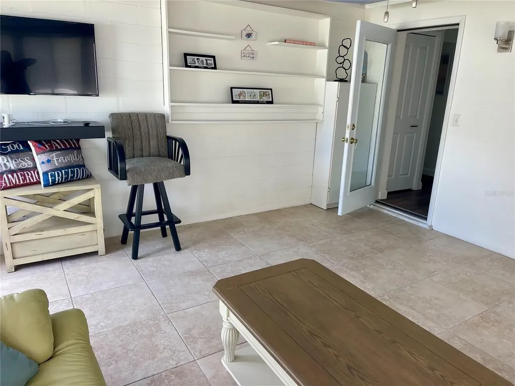 5242 Riverside Drive Port Orange FL 32127