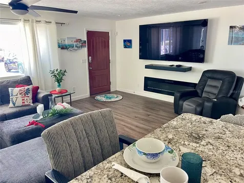 5242 Riverside Drive Port Orange FL 32127