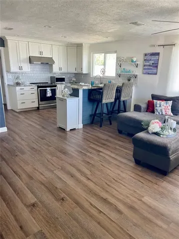 5242 Riverside Drive Port Orange FL 32127
