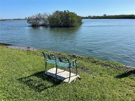 5242 Riverside Drive Port Orange FL 32127