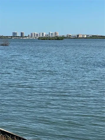 5242 Riverside Drive Port Orange FL 32127