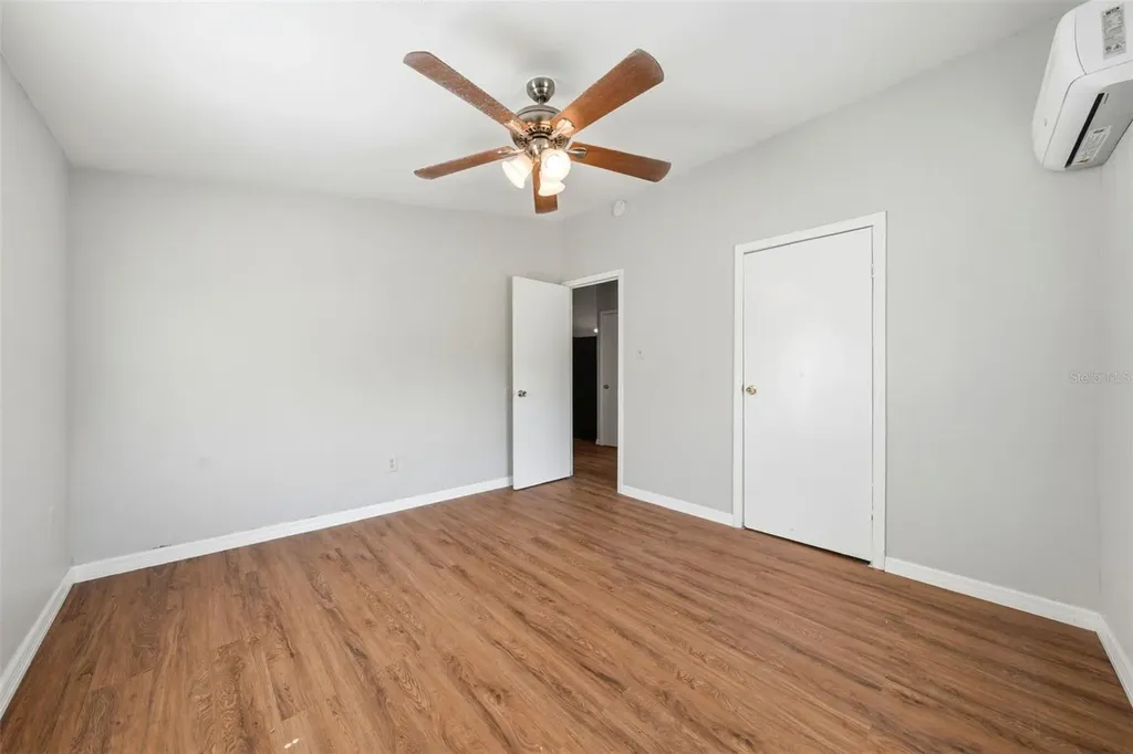 40404 Holly Branch Road Eustis FL 32736