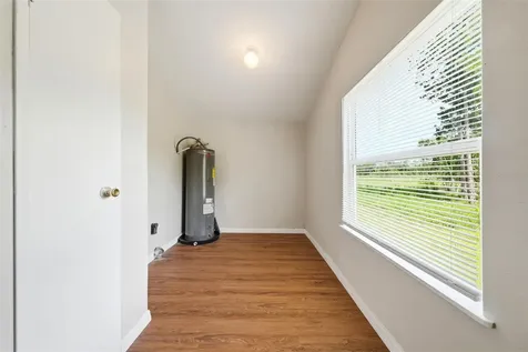 40404 Holly Branch Road Eustis FL 32736