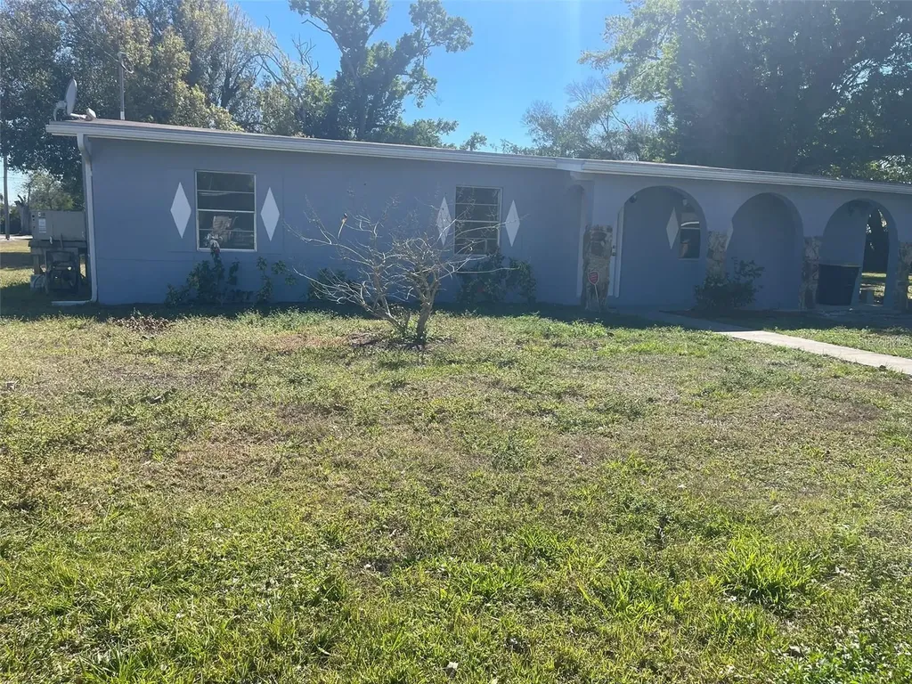 525 E Helen Avenue Punta Gorda FL 33950
