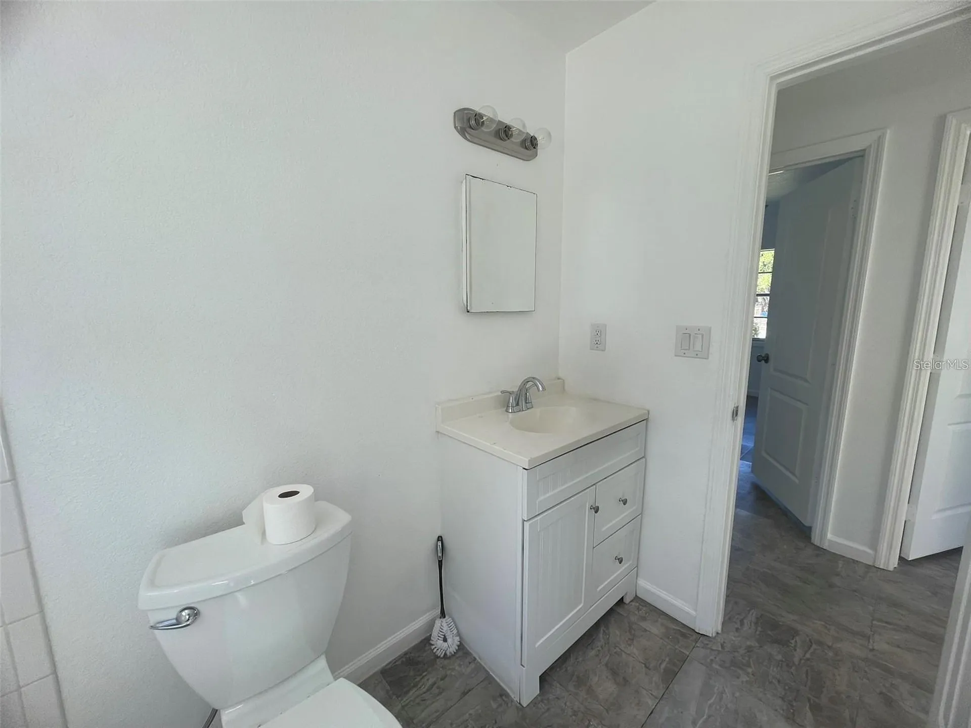 525 E Helen Avenue Punta Gorda FL 33950