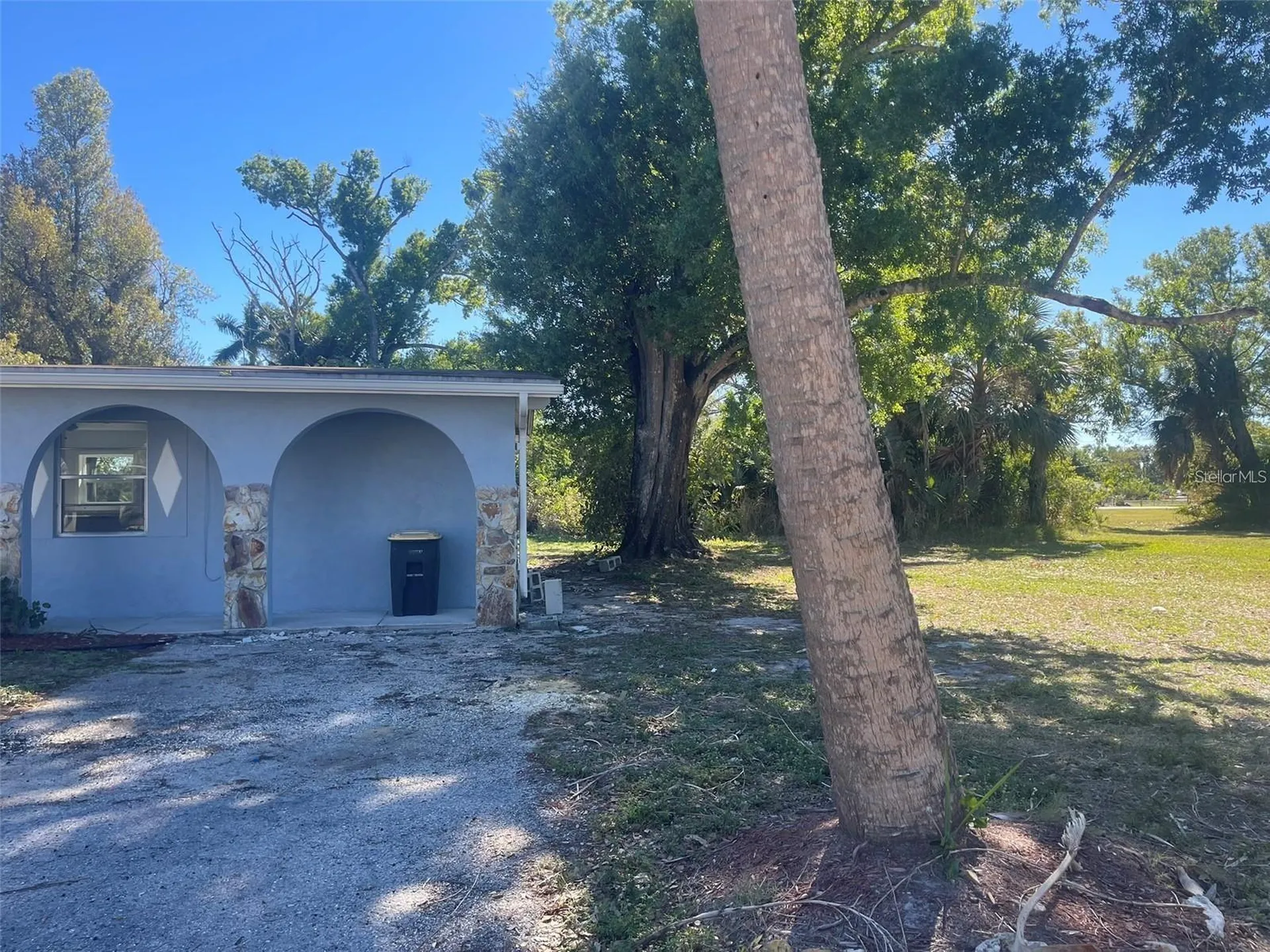 525 E Helen Avenue Punta Gorda FL 33950