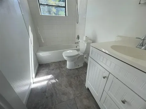 525 E Helen Avenue Punta Gorda FL 33950