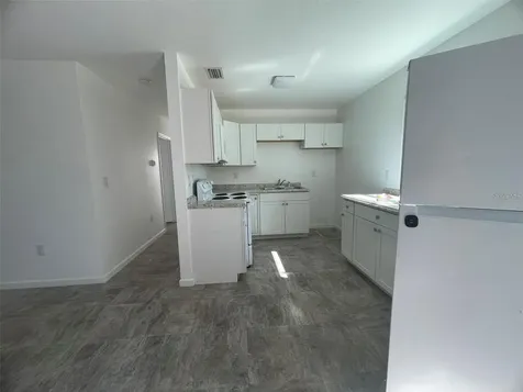 525 E Helen Avenue Punta Gorda FL 33950