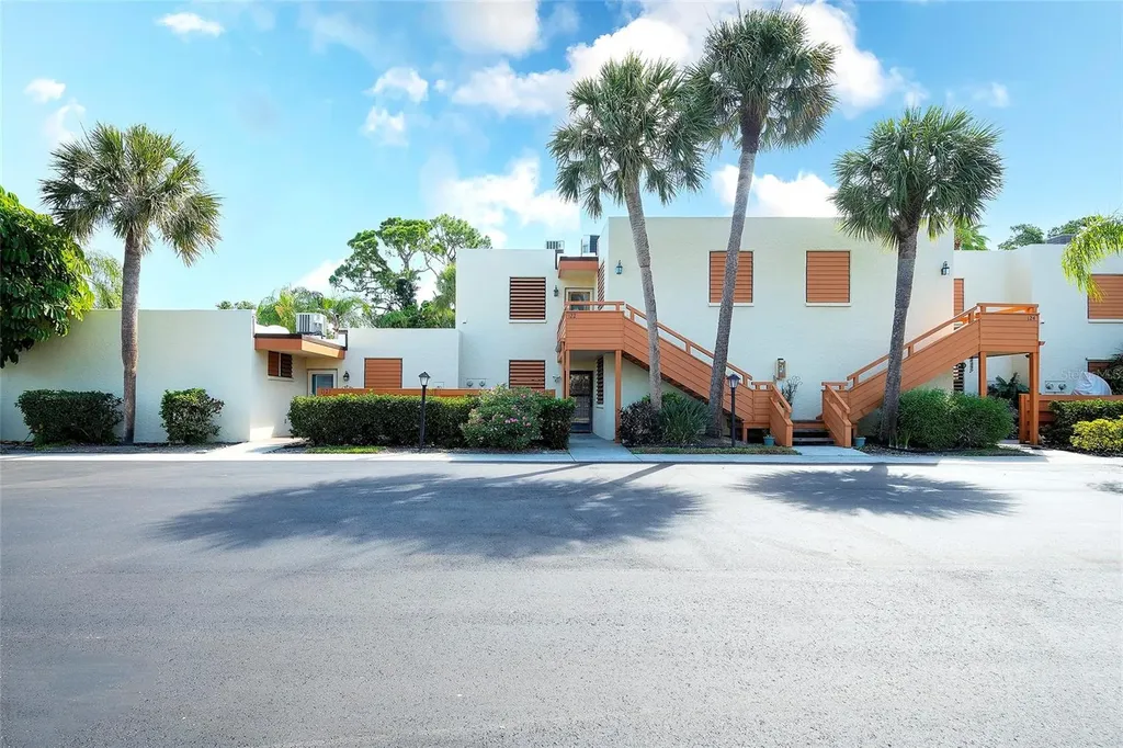 123 Wild Palm Drive Bradenton FL 34210