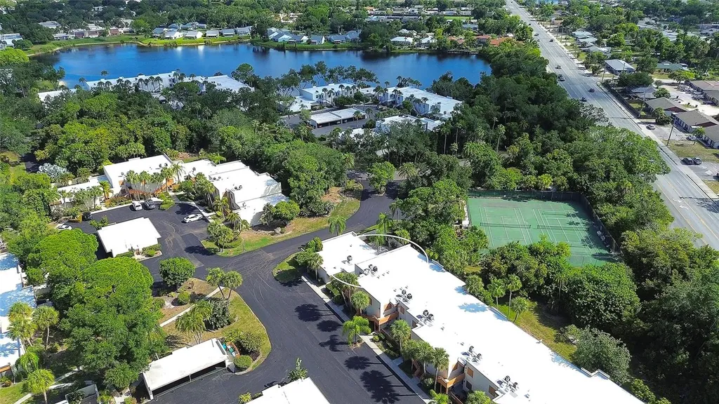 123 Wild Palm Drive Bradenton FL 34210