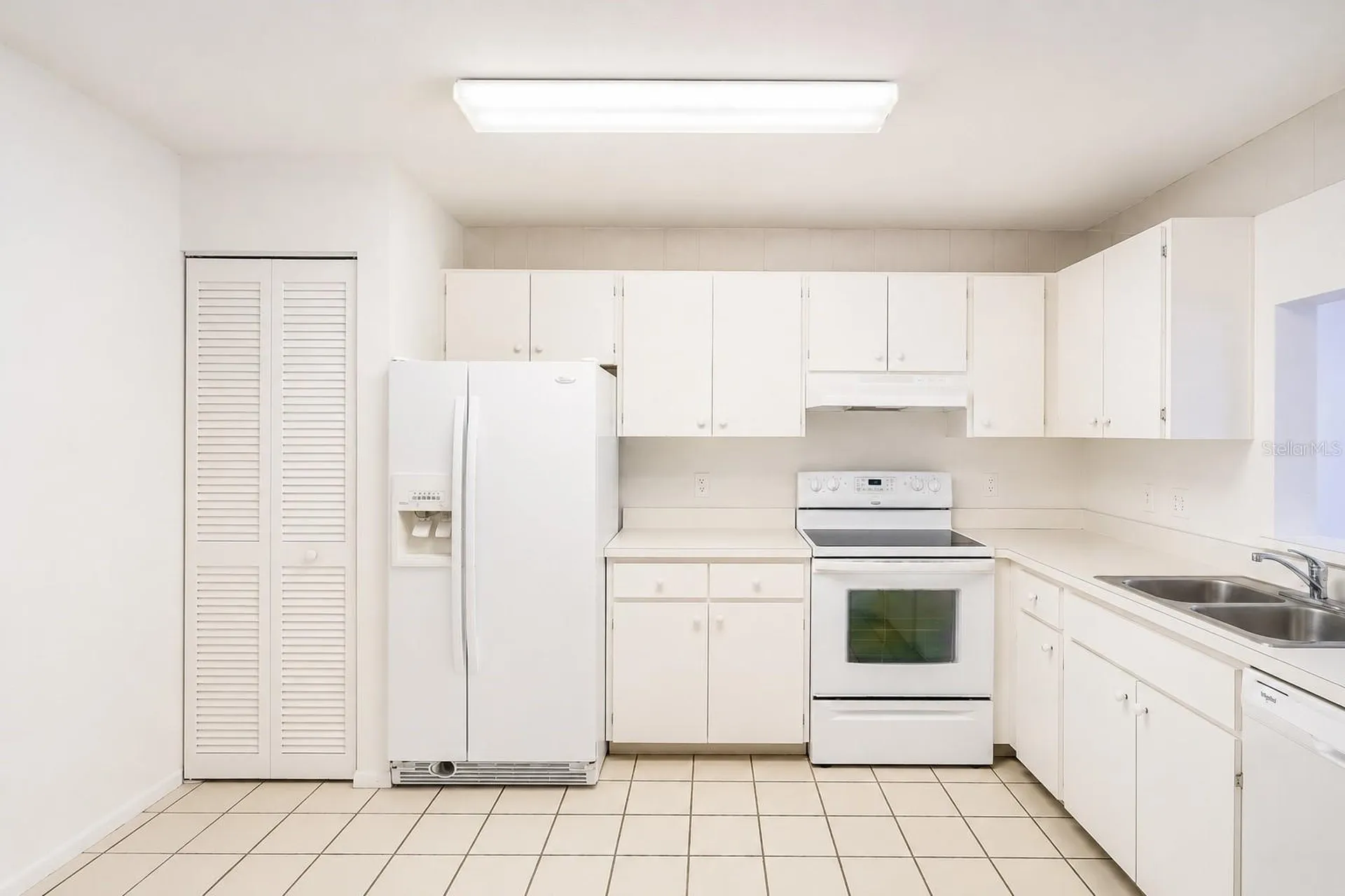 123 Wild Palm Drive Bradenton FL 34210