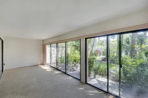 123 Wild Palm Drive Bradenton FL 34210