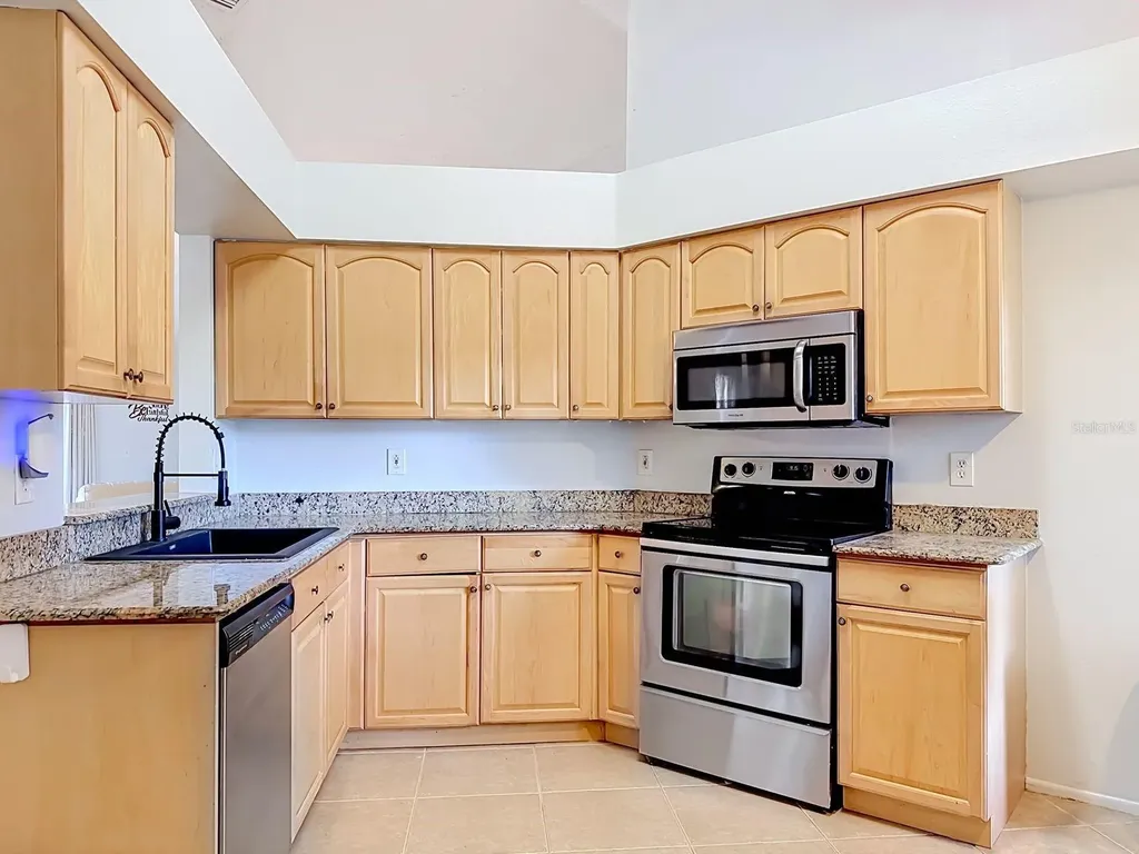 13436 Silvercreek Drive Riverview FL 33579